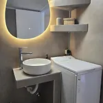 Avra Corner *