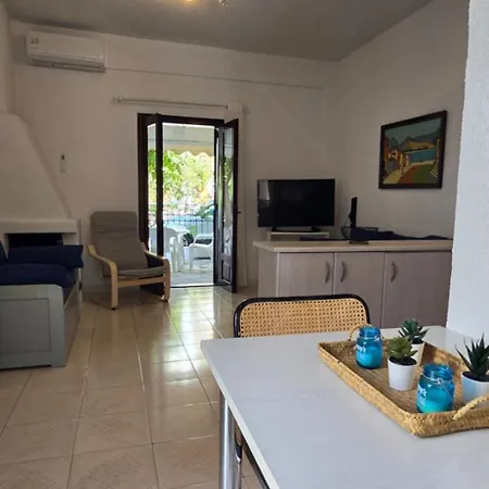 Holiday home Avra Corner Hanioti