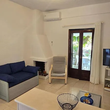 Avra Corner * Chaniotis